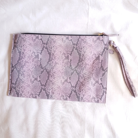 Two Snakeskin Printed bags - Picture 3 of 7